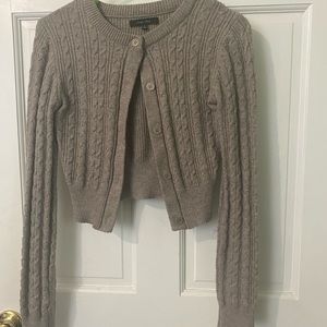 Tan cardigan cropped
